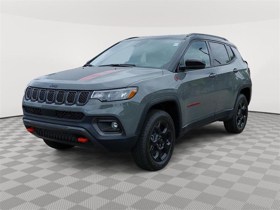 new 2023 Jeep Compass car, priced at $32,999