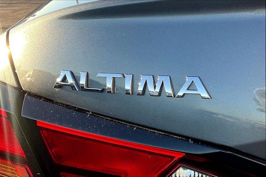 used 2021 Nissan Altima car, priced at $17,812