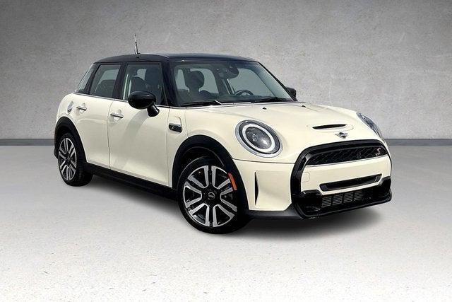 used 2023 MINI Hardtop car, priced at $24,999