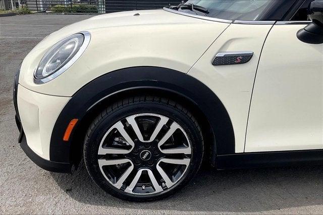 used 2023 MINI Hardtop car, priced at $24,999