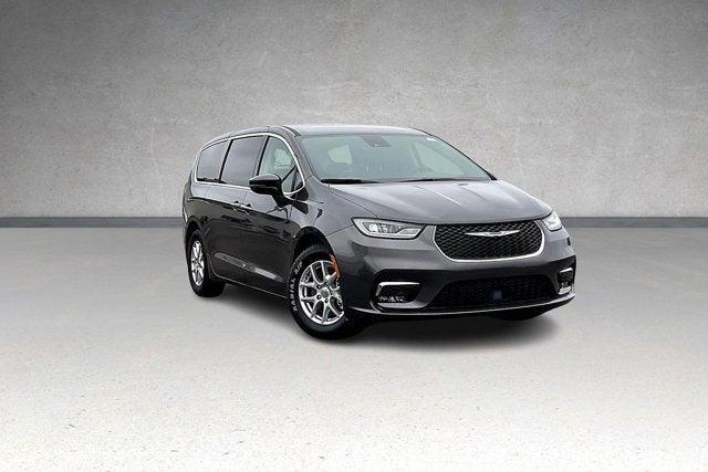 used 2023 Chrysler Pacifica car, priced at $23,999