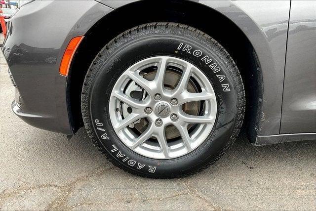 used 2023 Chrysler Pacifica car, priced at $23,999