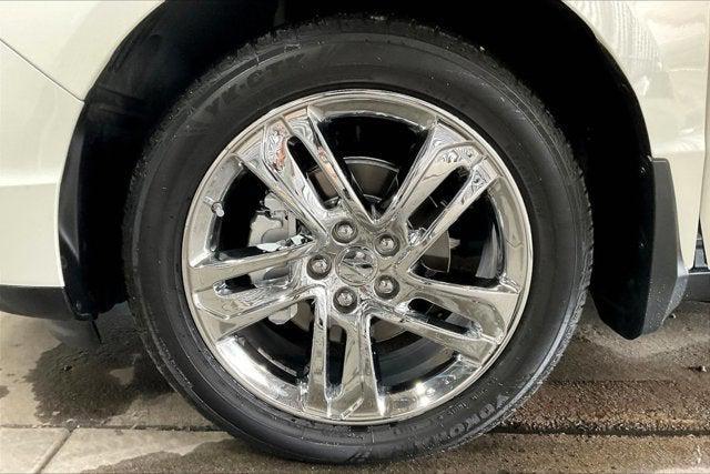 used 2017 Acura MDX car, priced at $23,712