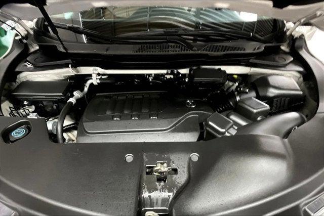 used 2017 Acura MDX car, priced at $23,712