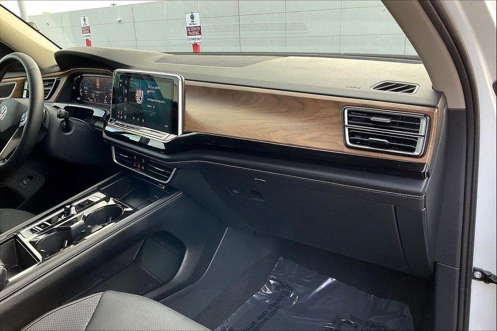 used 2024 Volkswagen Atlas car, priced at $30,612