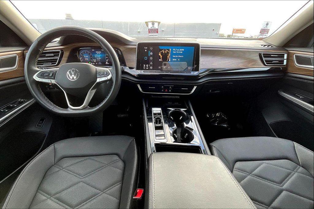 used 2024 Volkswagen Atlas car, priced at $30,612