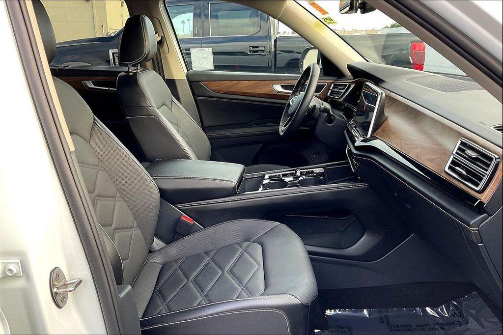 used 2024 Volkswagen Atlas car, priced at $30,612