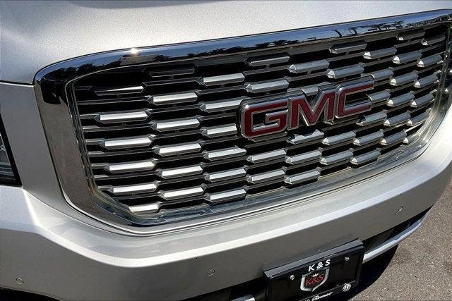 used 2019 GMC Yukon XL car, priced at $39,999
