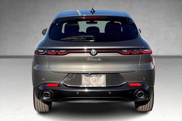 new 2024 Alfa Romeo Tonale car