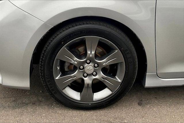 used 2016 Toyota Sienna car, priced at $24,999