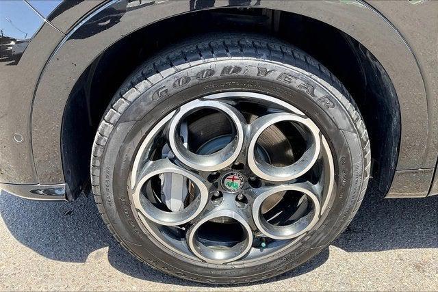 used 2024 Alfa Romeo Tonale car, priced at $32,888