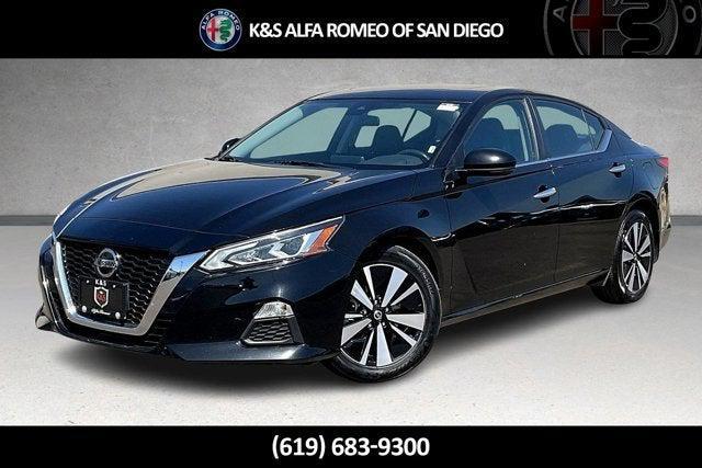 used 2022 Nissan Altima car, priced at $17,999