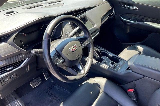 used 2020 Cadillac XT4 car, priced at $24,999