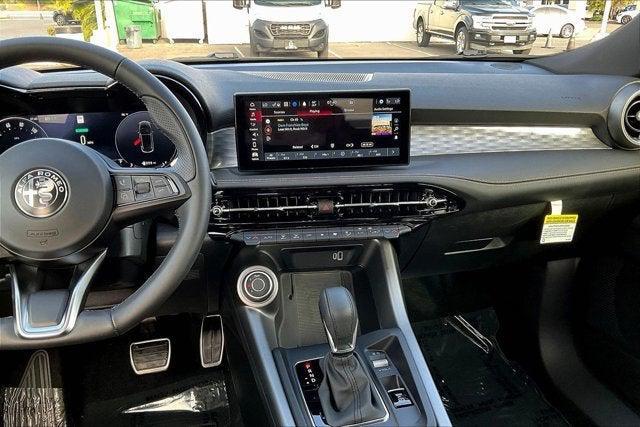 new 2025 Alfa Romeo Tonale car, priced at $51,390