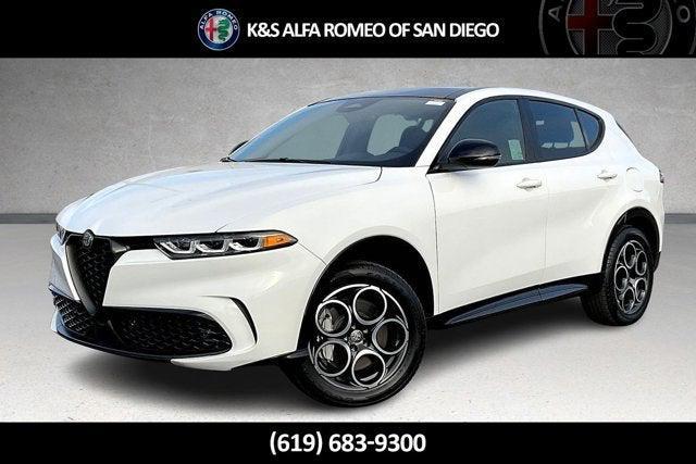 new 2025 Alfa Romeo Tonale car, priced at $51,390