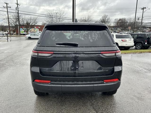 new 2025 Jeep Grand Cherokee car, priced at $45,035