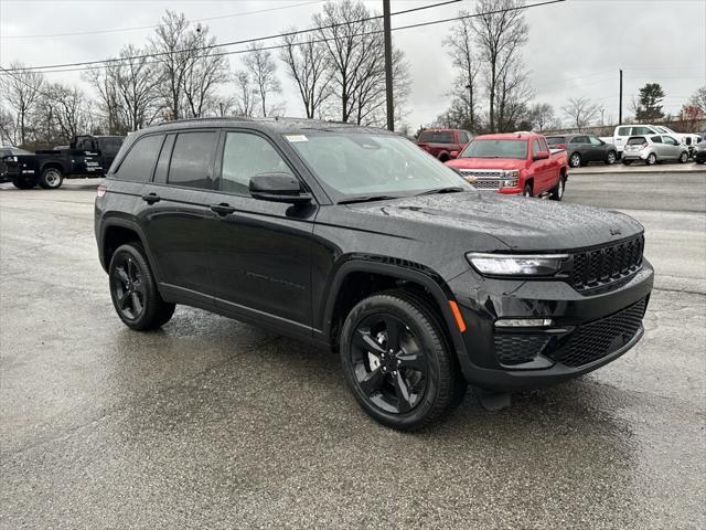 new 2025 Jeep Grand Cherokee car, priced at $45,035