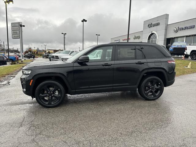 new 2025 Jeep Grand Cherokee car, priced at $45,035