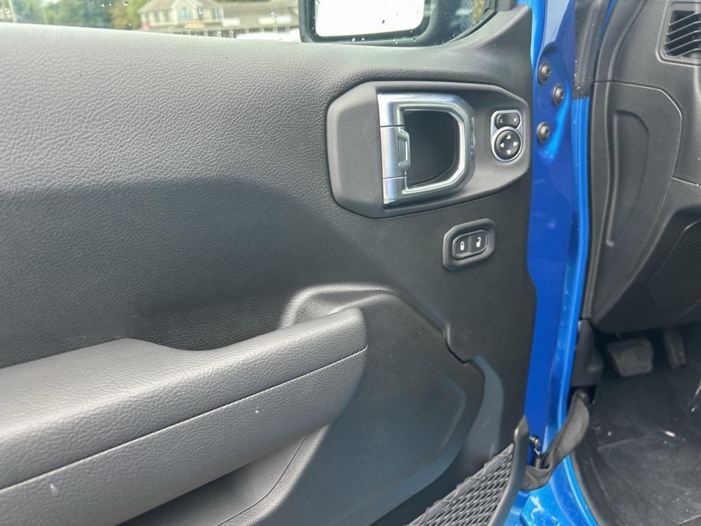 new 2026 Jeep Wrangler car, priced at $49,685