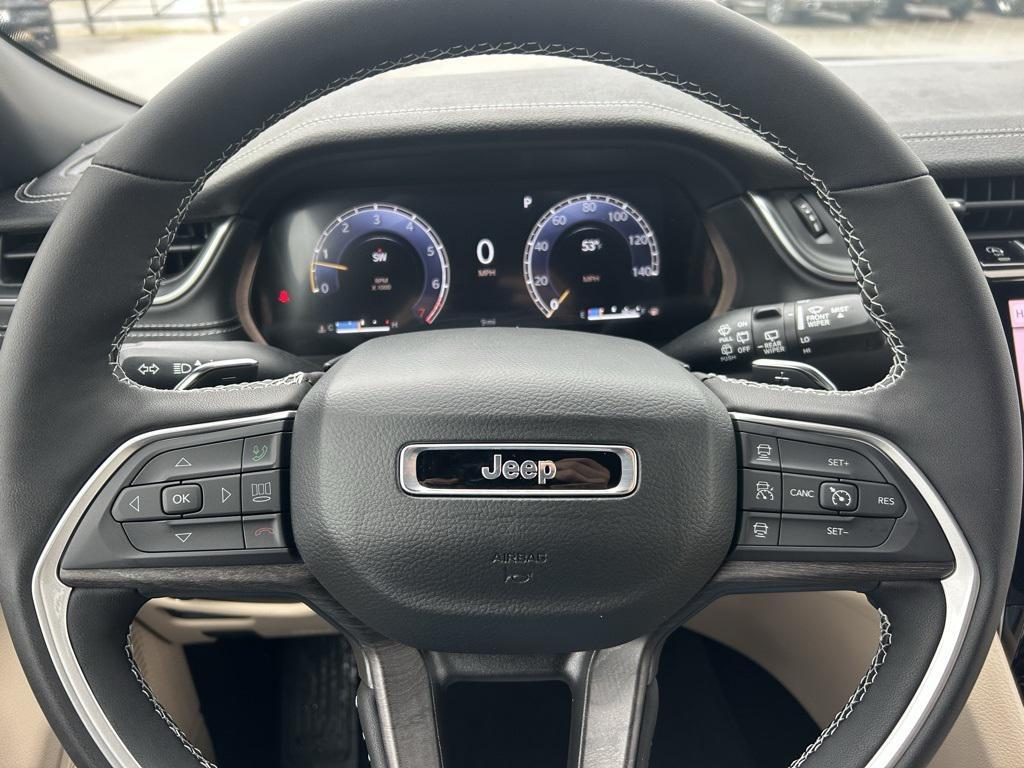 new 2025 Jeep Grand Cherokee car, priced at $41,835