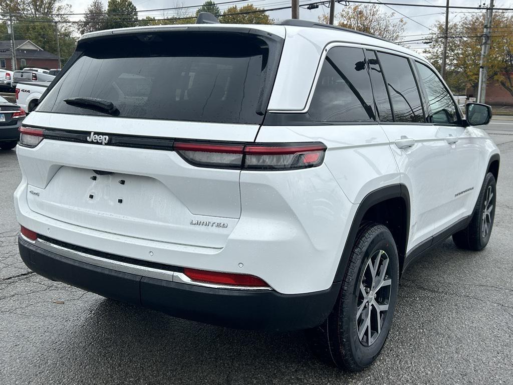 new 2025 Jeep Grand Cherokee car, priced at $41,835
