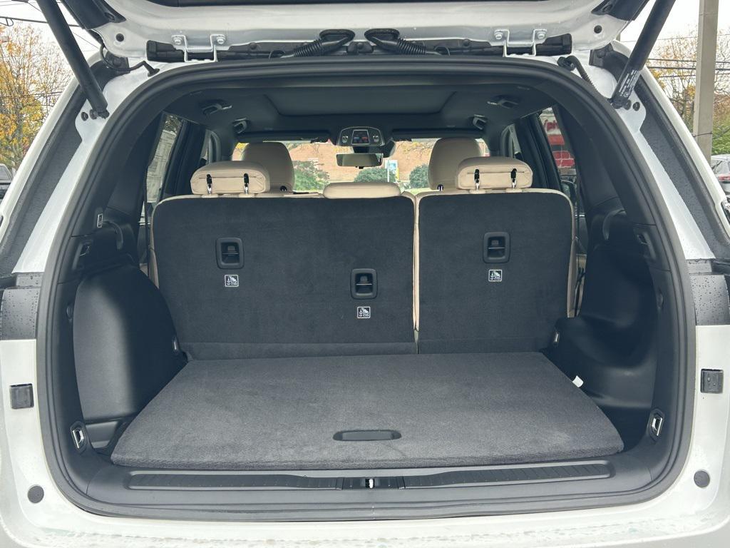 new 2025 Jeep Grand Cherokee car, priced at $41,835