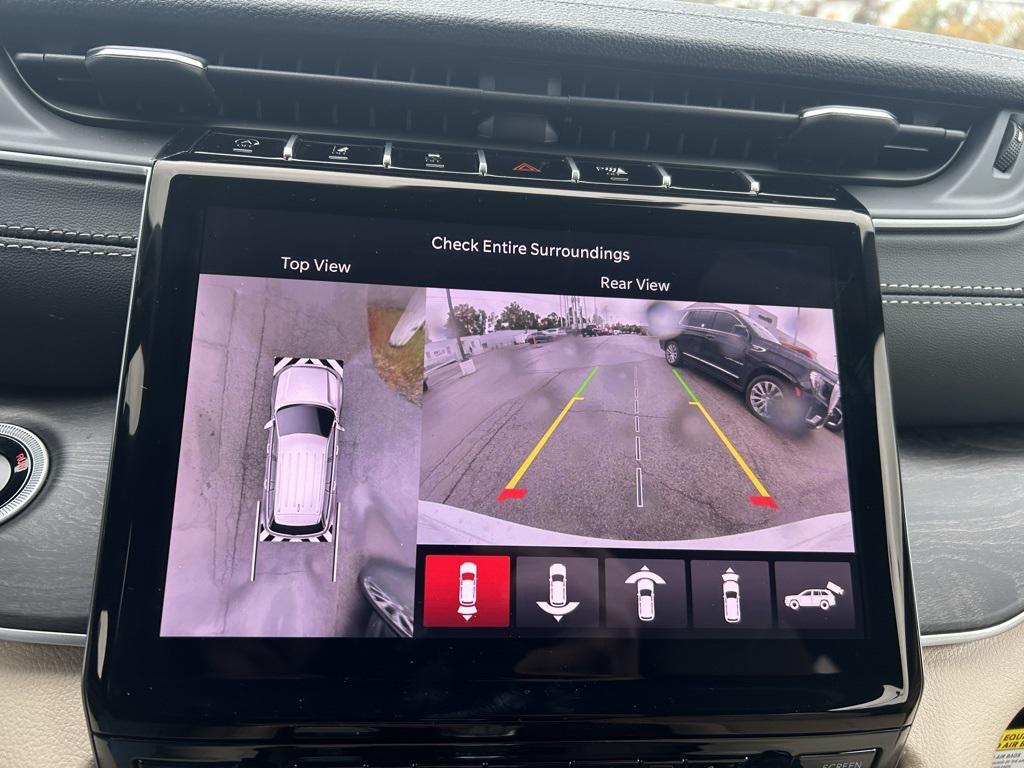 new 2025 Jeep Grand Cherokee car, priced at $41,835