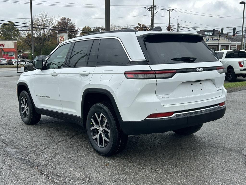 new 2025 Jeep Grand Cherokee car, priced at $41,835
