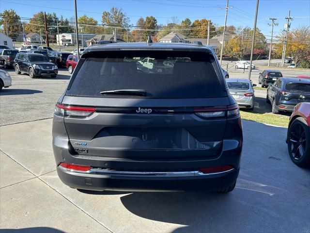 new 2024 Jeep Grand Cherokee car, priced at $48,505