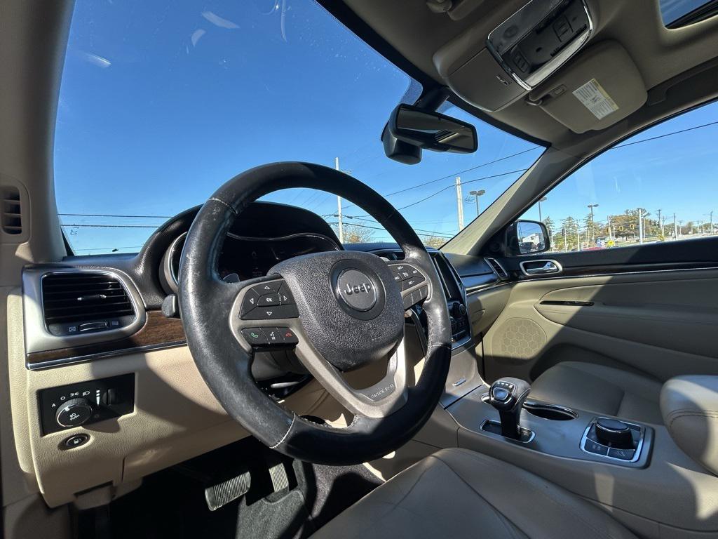 used 2014 Jeep Grand Cherokee car, priced at $12,995
