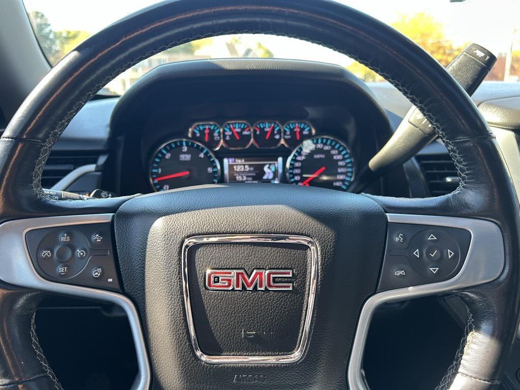 used 2020 GMC Yukon car, priced at $32,995