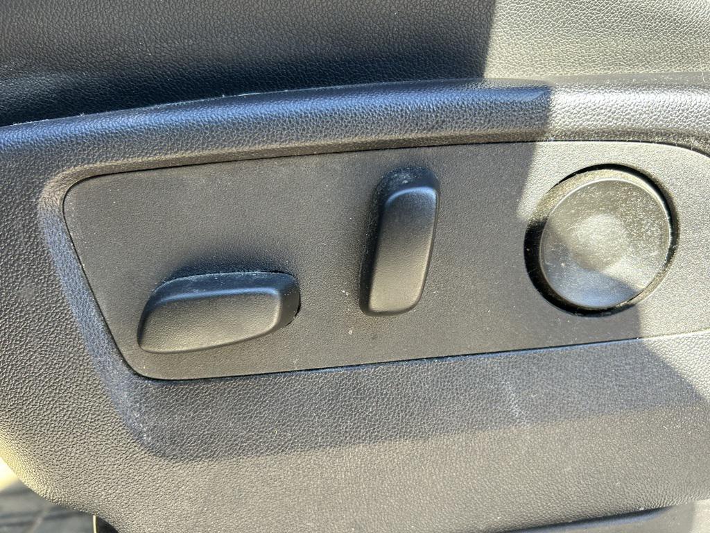 used 2024 Chevrolet Silverado 1500 car, priced at $53,995