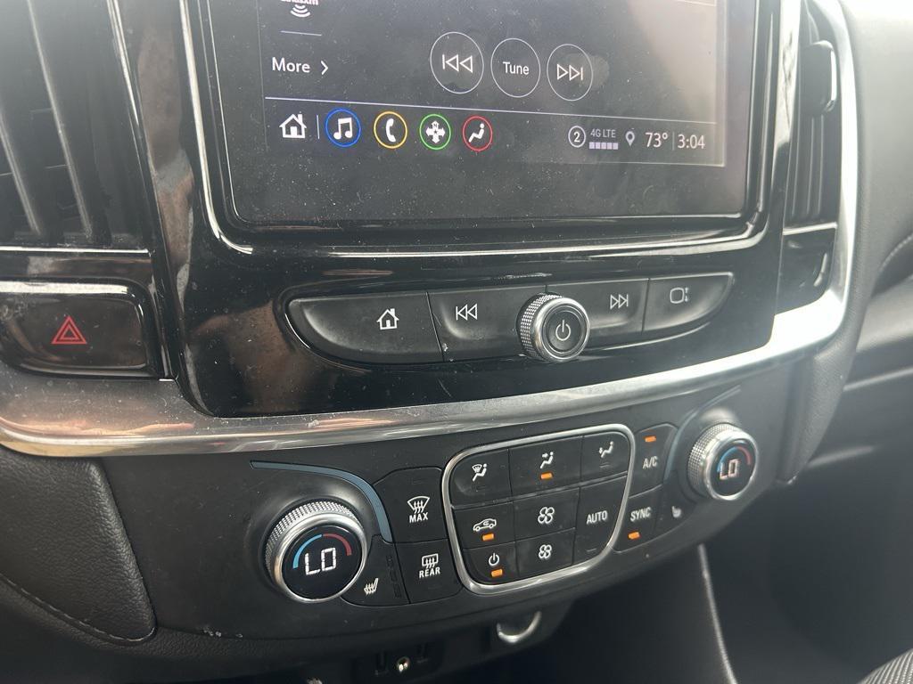 used 2022 Chevrolet Traverse car, priced at $27,500