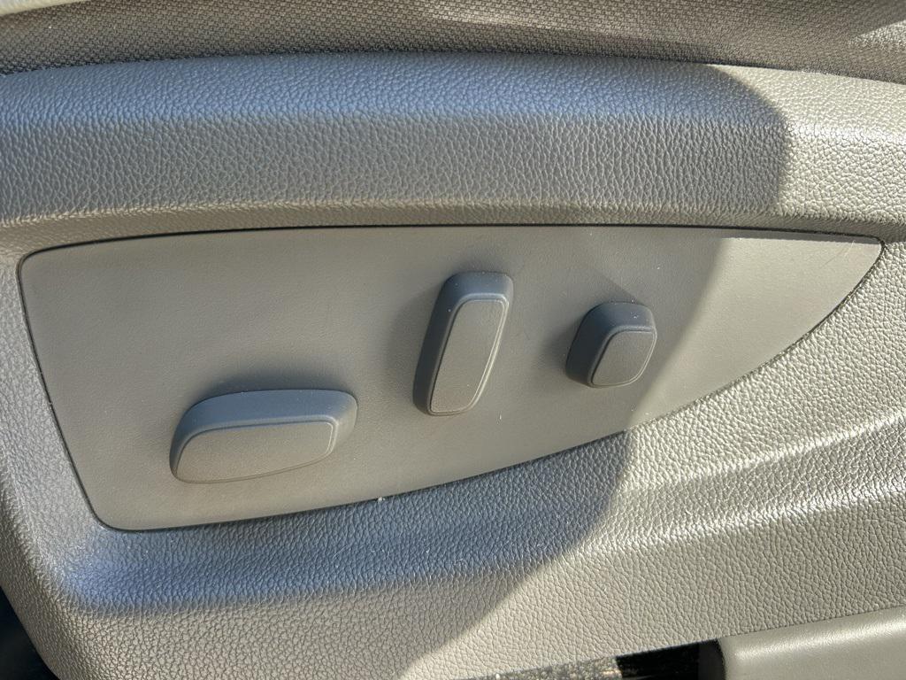 used 2015 GMC Sierra 1500 car, priced at $22,500