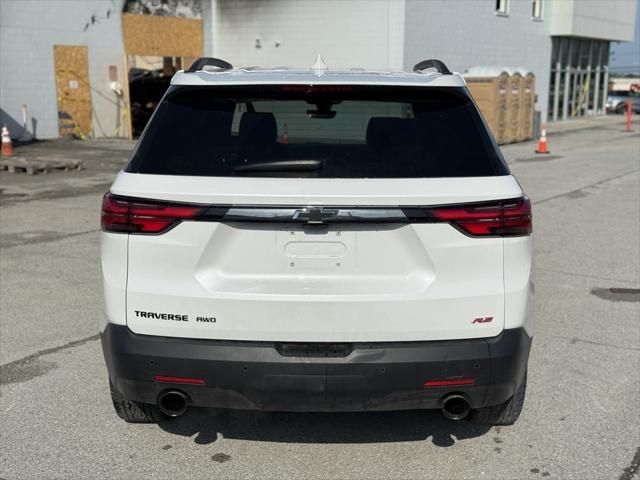 used 2022 Chevrolet Traverse car, priced at $33,995