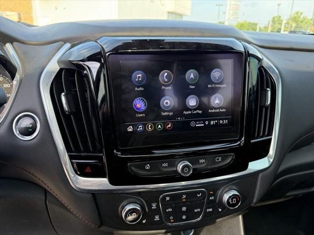 used 2022 Chevrolet Traverse car, priced at $33,995