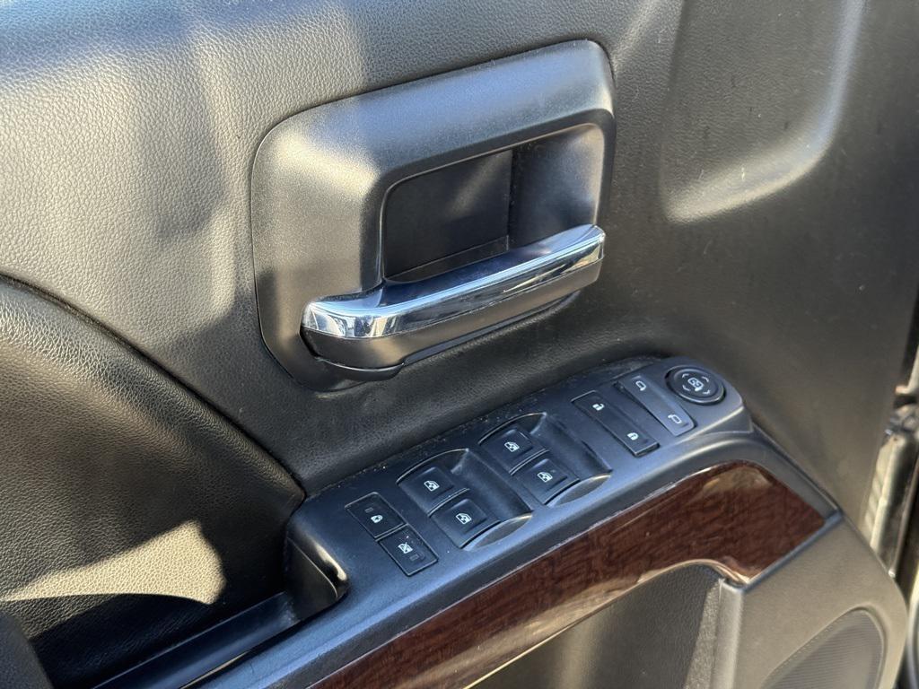 used 2016 GMC Sierra 1500 car, priced at $15,995