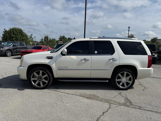 used 2007 Cadillac Escalade car, priced at $5,995