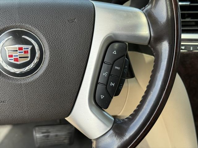 used 2007 Cadillac Escalade car, priced at $5,995