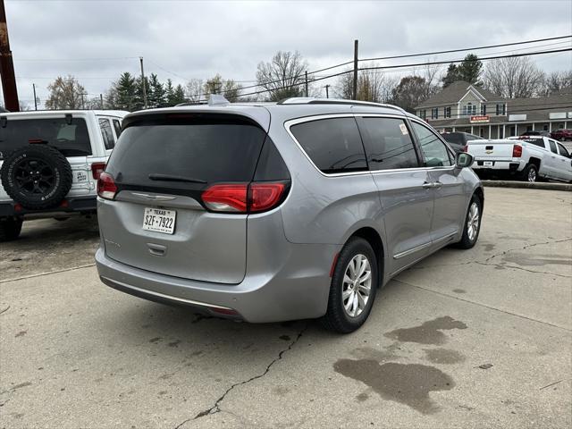 used 2018 Chrysler Pacifica car, priced at $18,500