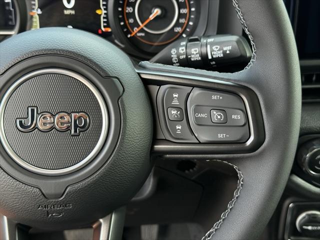 new 2025 Jeep Wrangler car, priced at $41,475