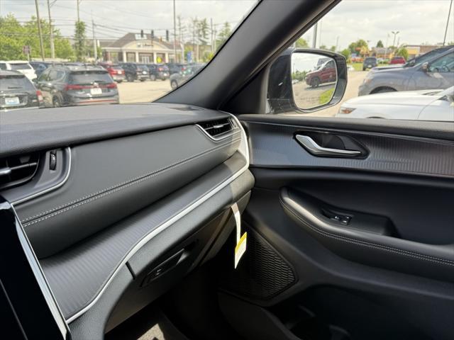 new 2025 Jeep Grand Cherokee L car, priced at $40,730