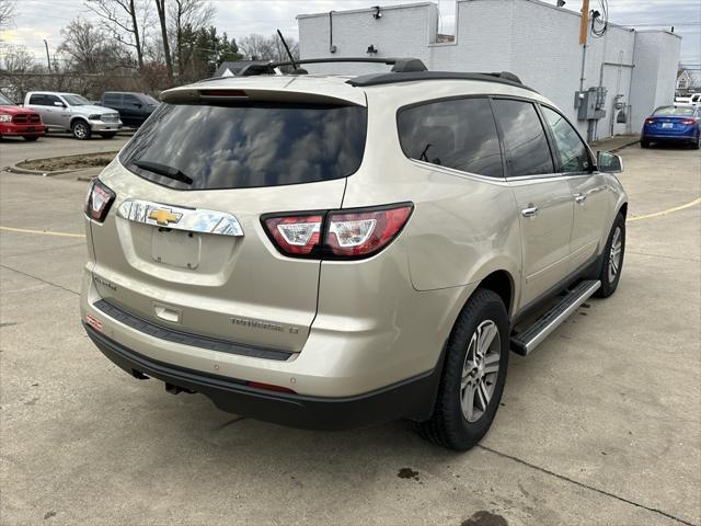 used 2015 Chevrolet Traverse car, priced at $10,000