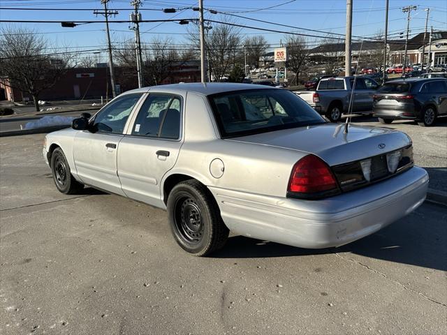 used 2003 Ford Crown Victoria car, priced at $4,995