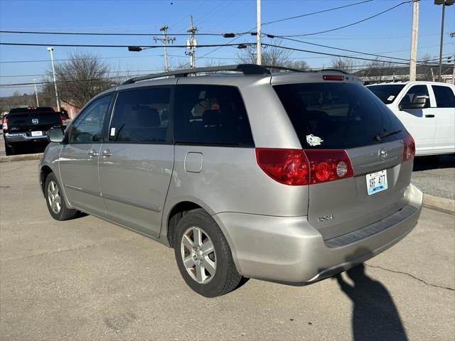 used 2006 Toyota Sienna car, priced at $4,500