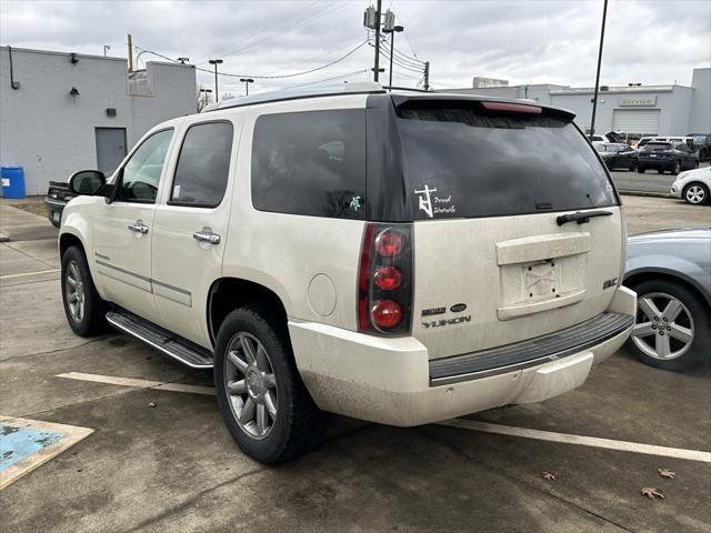 used 2009 GMC Yukon car, priced at $5,000