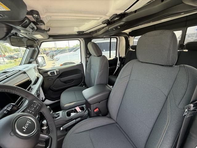 new 2025 Jeep Gladiator car, priced at $39,085