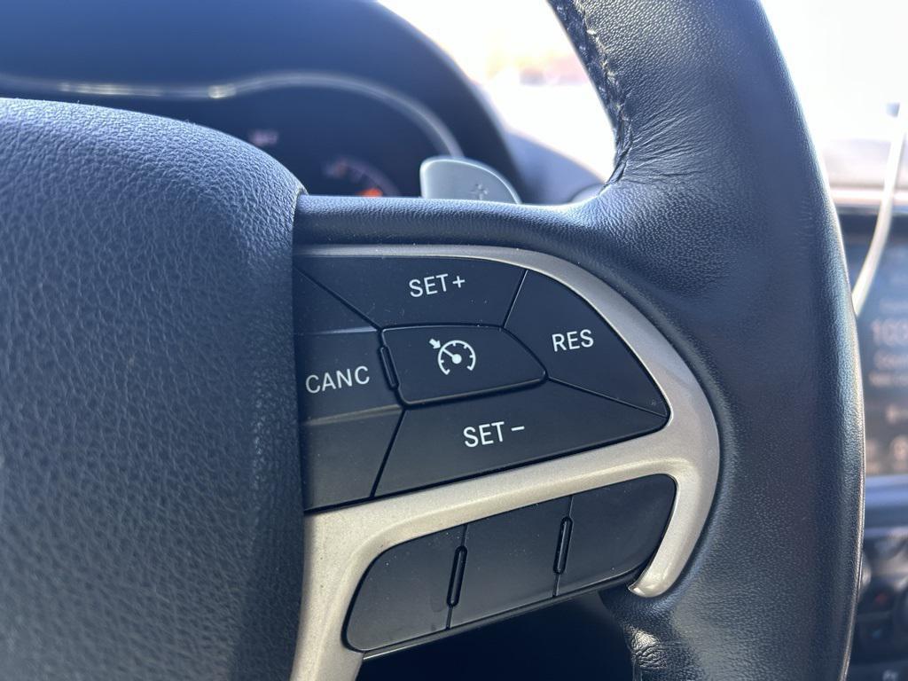 used 2015 Jeep Grand Cherokee car, priced at $10,500