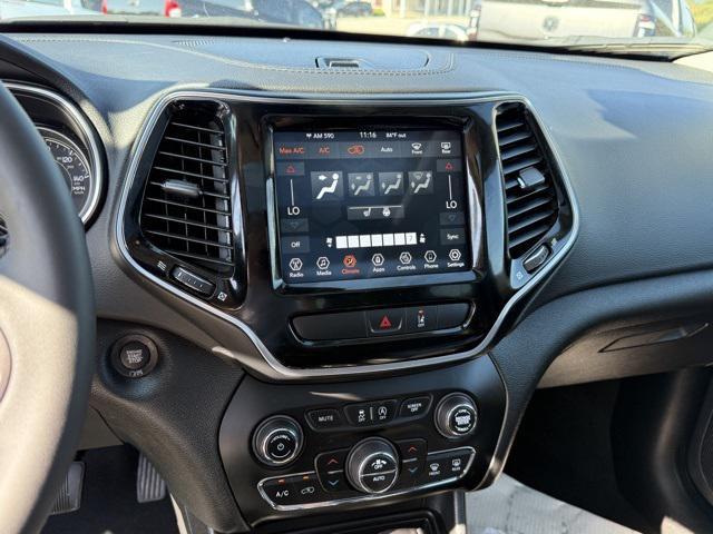 used 2022 Jeep Cherokee car, priced at $26,995