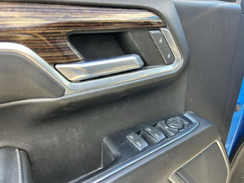 used 2022 GMC Sierra 1500 car, priced at $34,500